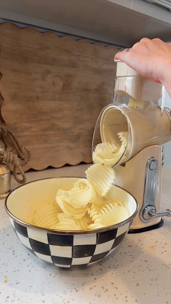 EasyCrank Cheese Grater